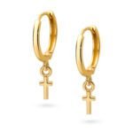 Złote kolczyki krzyże
