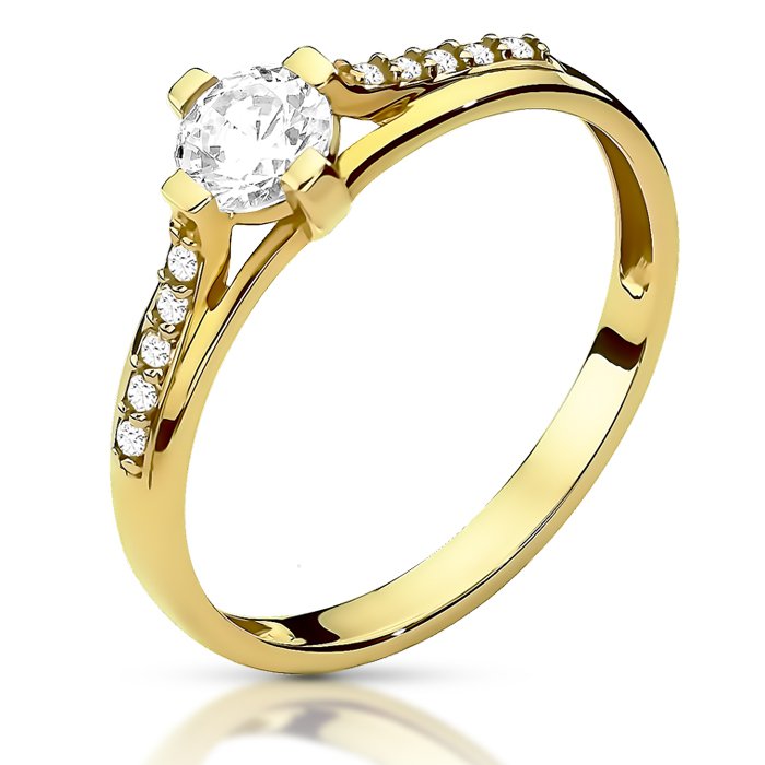 Złoty pierścionek z cyrkonią zaręczynowy