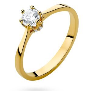 Złoty pierścionek zaręczynowy z białym szafirem i brylantami