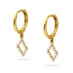 Złote kolczyki wiszące